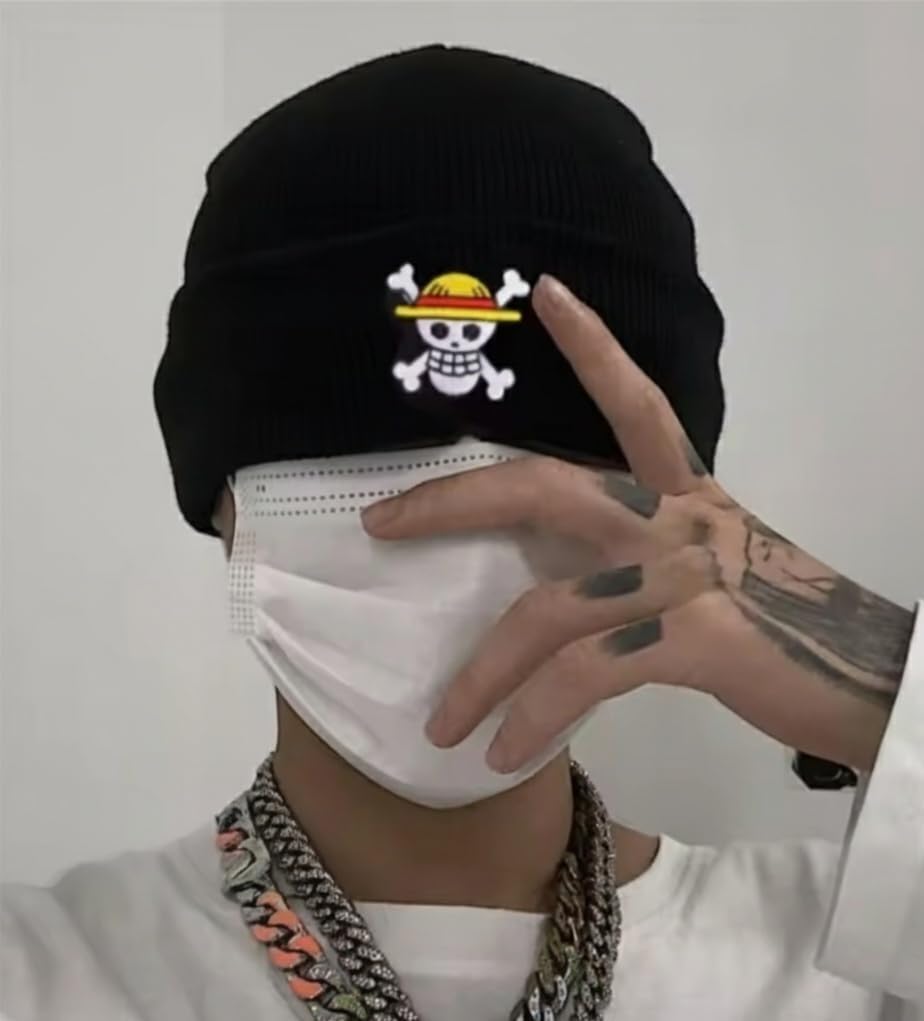 Bonnet One Piece noir à logo brodé, taille unique unisexe – Image 2