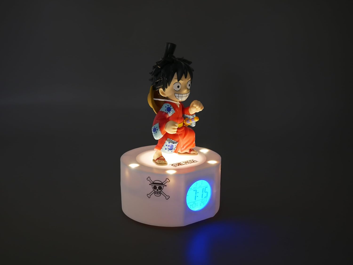 Réveil lumineux Luffy One Piece bleu rouge noir USB ou piles 811638 – Image 6
