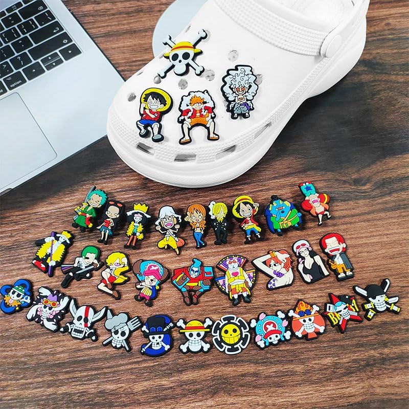 Lot de 26 pendentifs pour chaussures One Piece en PVC – Image 3