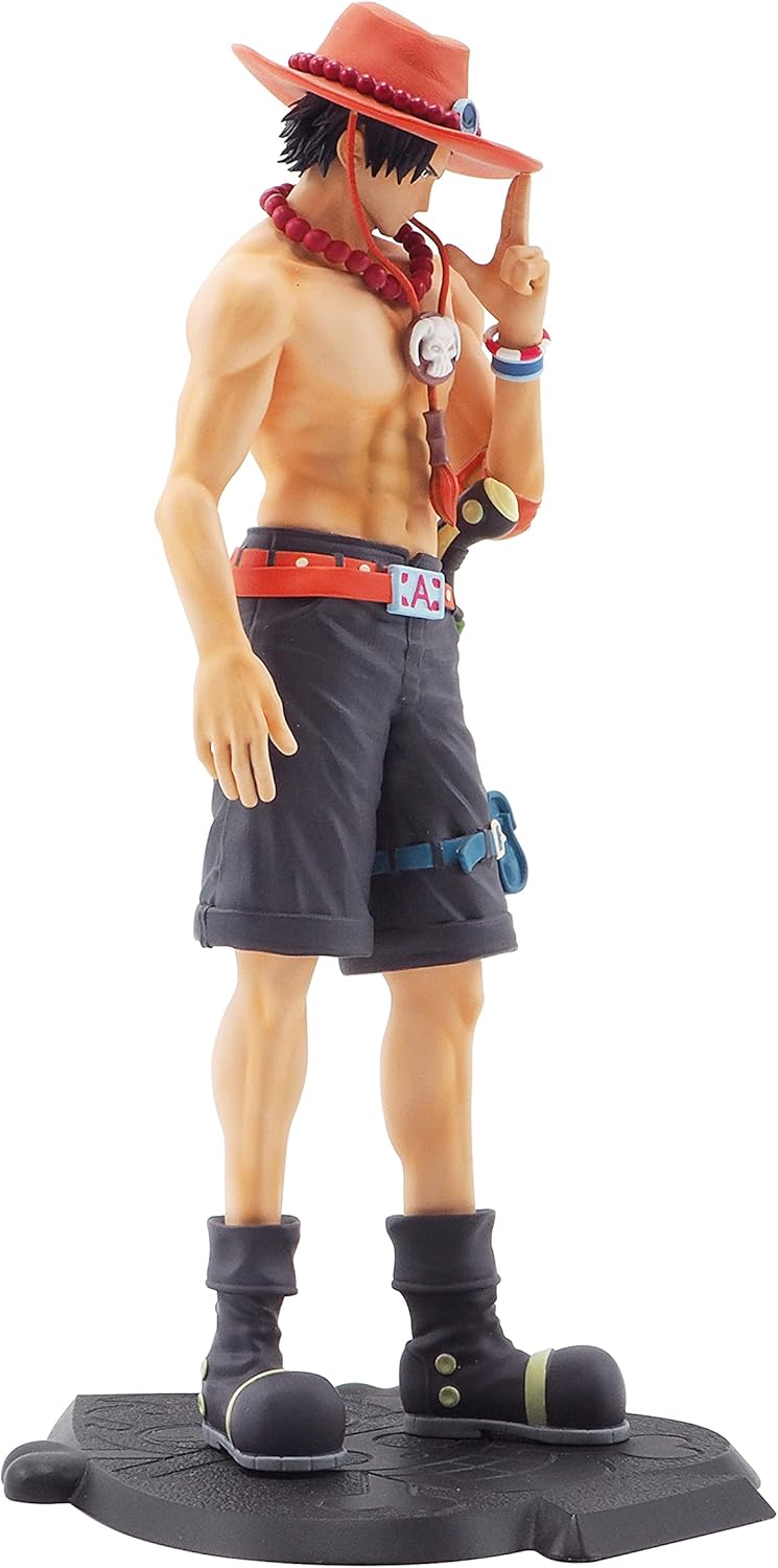 Figurine One Piece Portgas D. Ace en PVC avec socle – Image 2