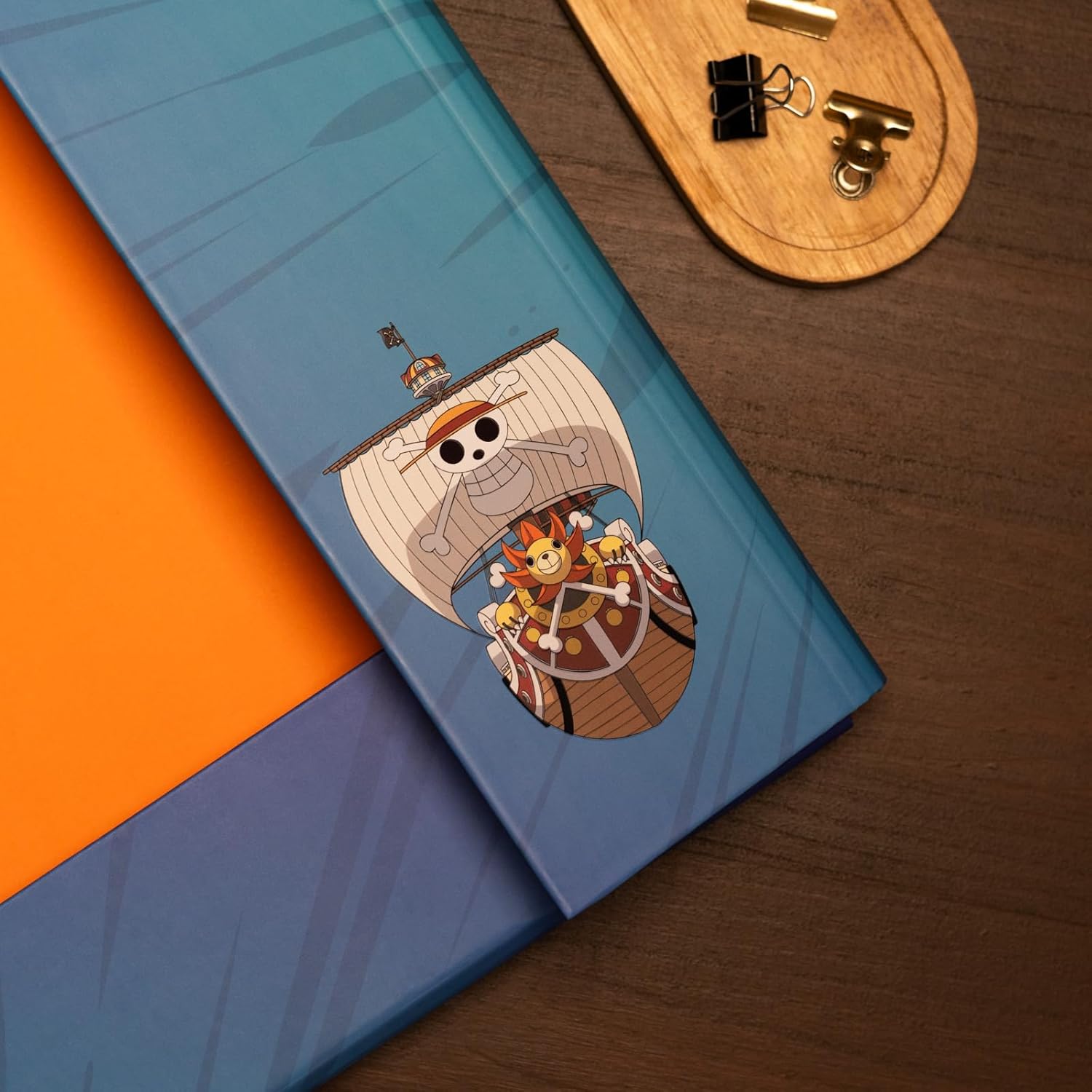 Pochette A4 One Piece à rabat élastiqué, couverture rigide noir – Image 6