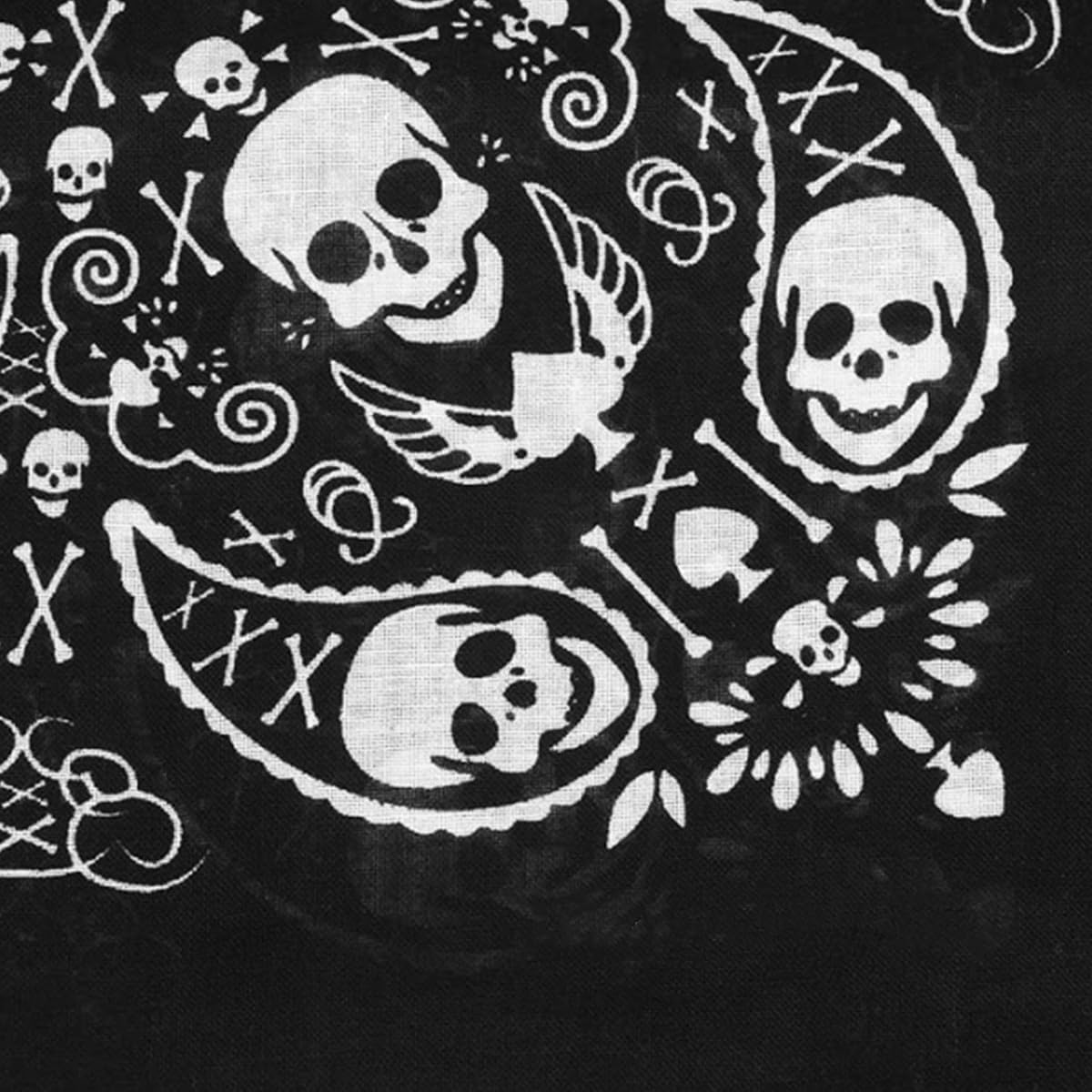 Bandana One Piece noir tête de mort en coton 55 x 55 cm – Image 3