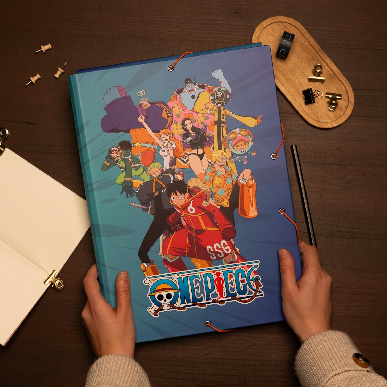 Pochette A4 One Piece à rabat élastiqué, couverture rigide noir – Image 7
