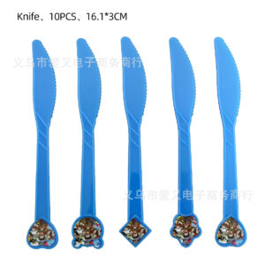 Set de 5 couteaux One Piece pour décoration de table